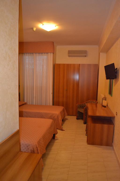 La Dei Gourmets - Sanificata Hotel 3*