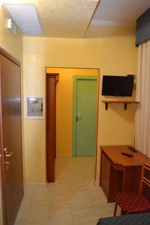 Hotel La Dei Gourmets - Sanificata Foggia